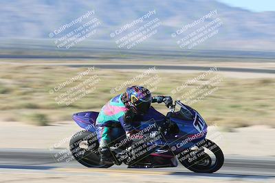 media/Oct-26-2025-Race Pace (Sun) [[c1447ca738]]/Verified/1-Turn 9 Inside (930am)/